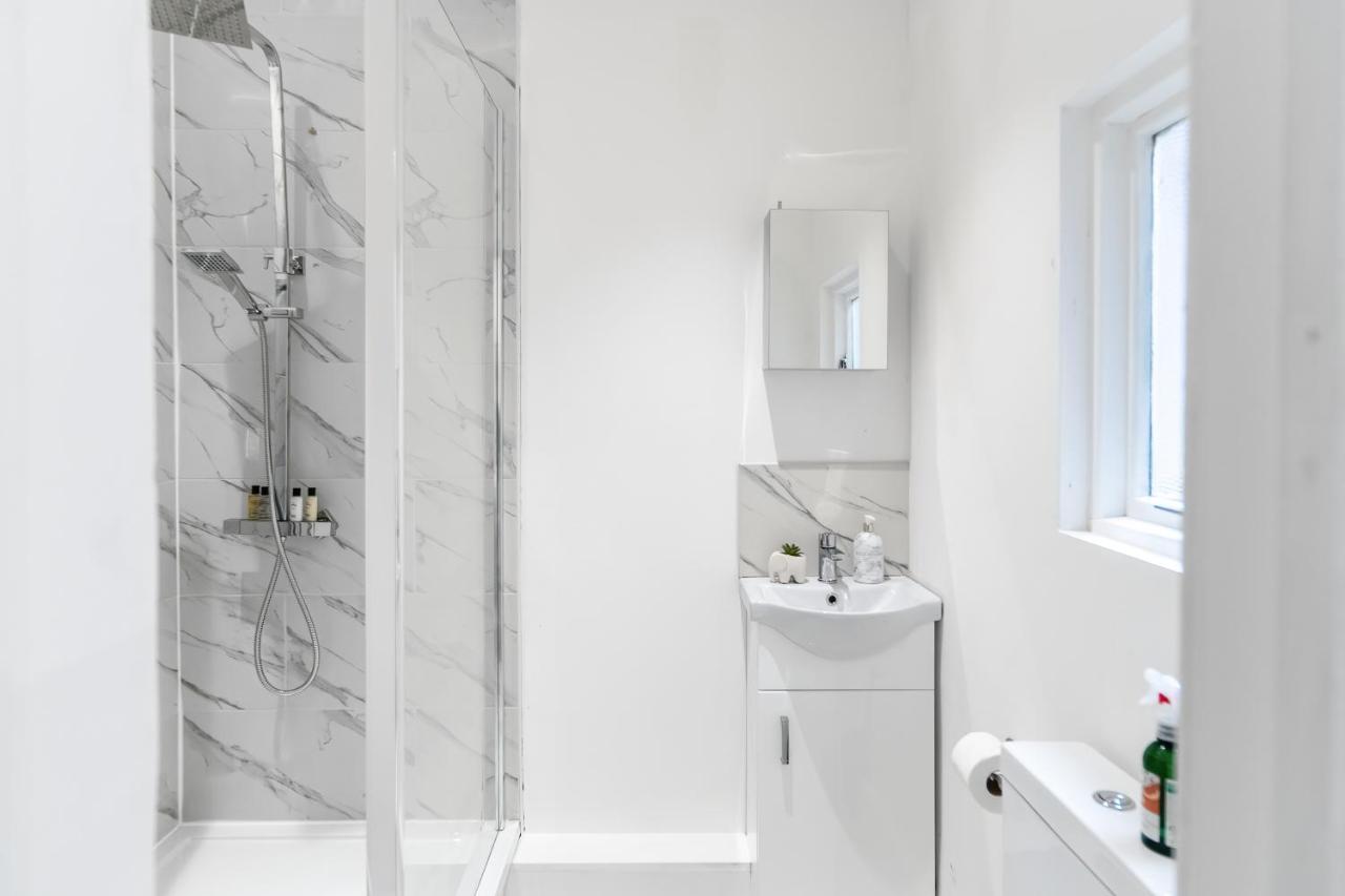 Livestay-Modern Studio Rooms In Zone 2 London Exterior foto